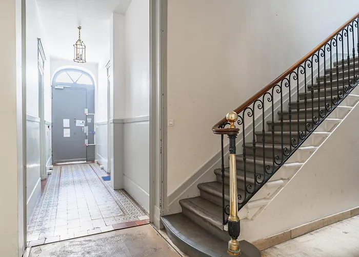 Superbe Climatise Avec Terrasse En Hyper Centre * Bordeaux